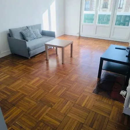 Et Confort,appartement Equipe Centre Bord De Apartamento *