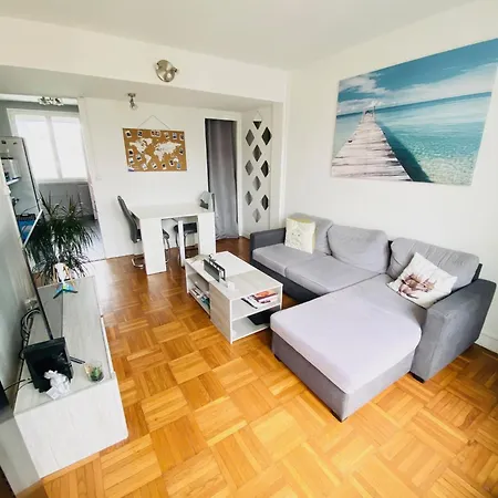 Et Confort,appartement Equipe Centre Bord De *