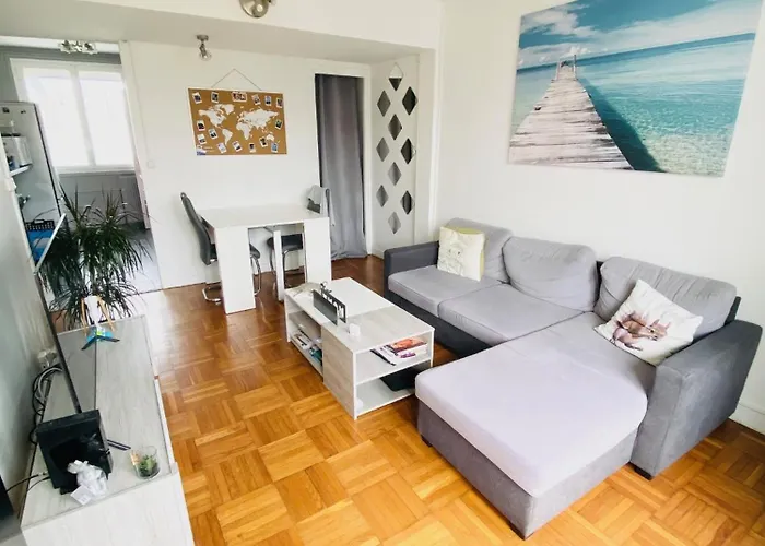 Et Confort,appartement Equipe Centre Bord De *